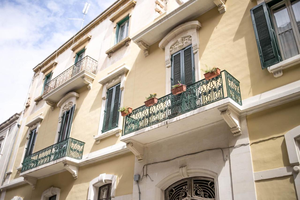 4 Balconi Liberty Apartments Лече Екстериор снимка