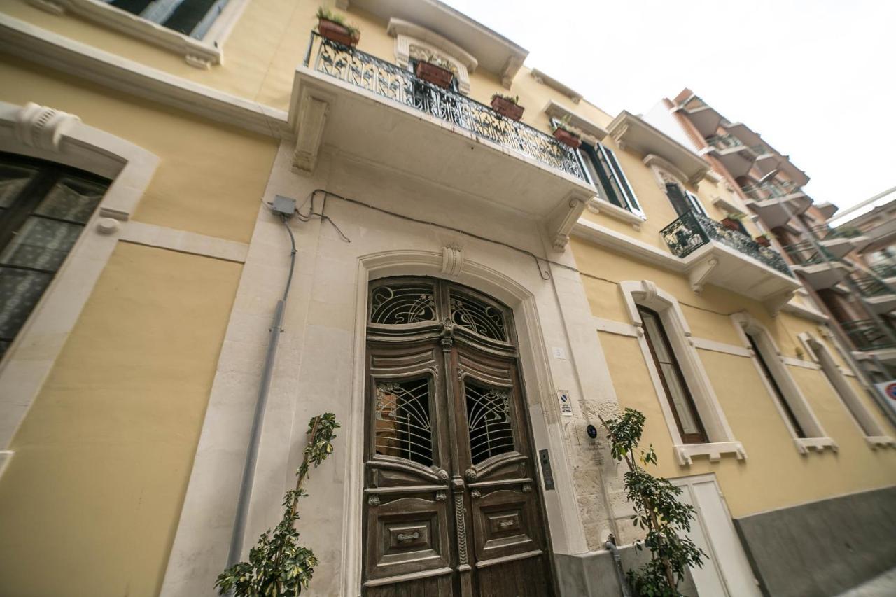 4 Balconi Liberty Apartments Лече Екстериор снимка
