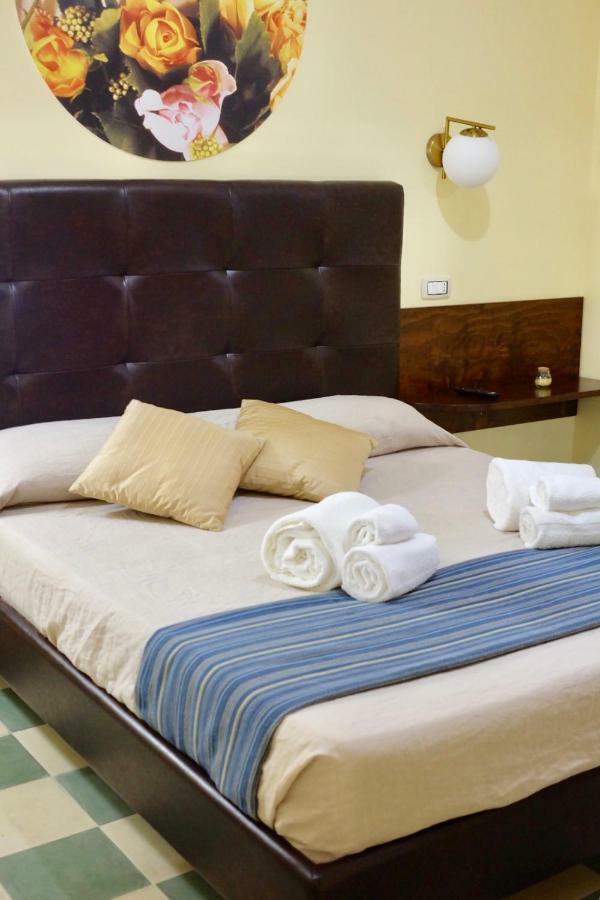 4 Balconi Liberty Apartments Лече Екстериор снимка