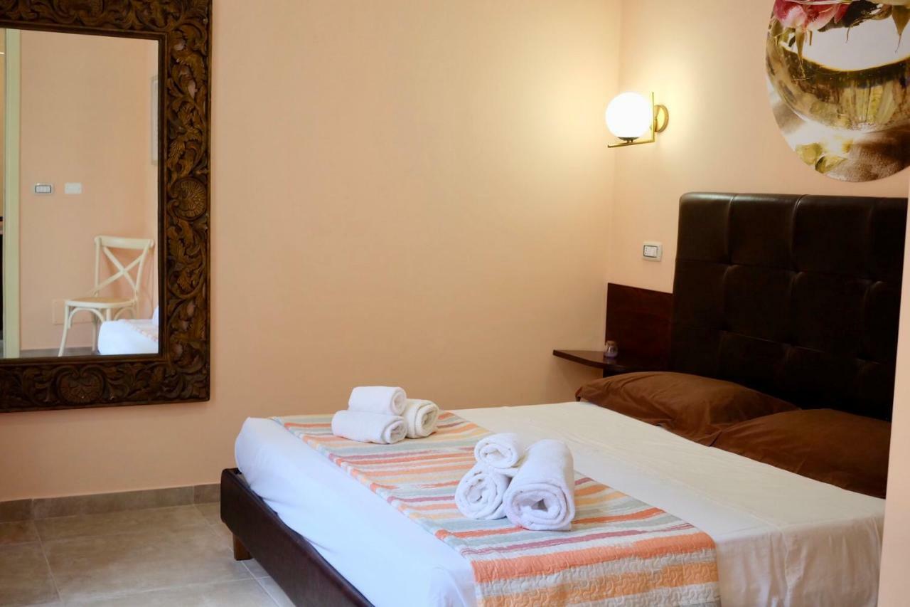 4 Balconi Liberty Apartments Лече Екстериор снимка
