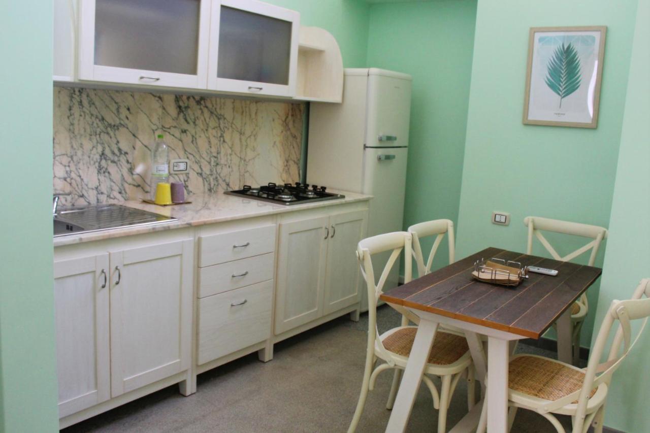 4 Balconi Liberty Apartments Лече Екстериор снимка