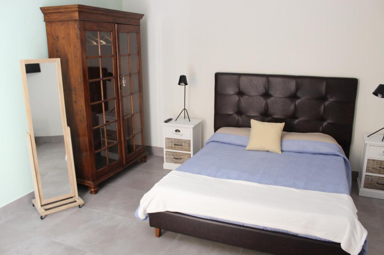 4 Balconi Liberty Apartments Лече Екстериор снимка